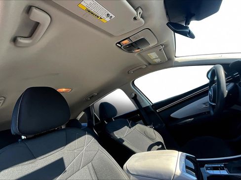 Used 2023 Hyundai Tucson SE image 29