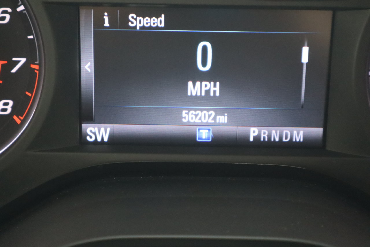 Used 2016 Chevrolet Camaro LT RWD image 10