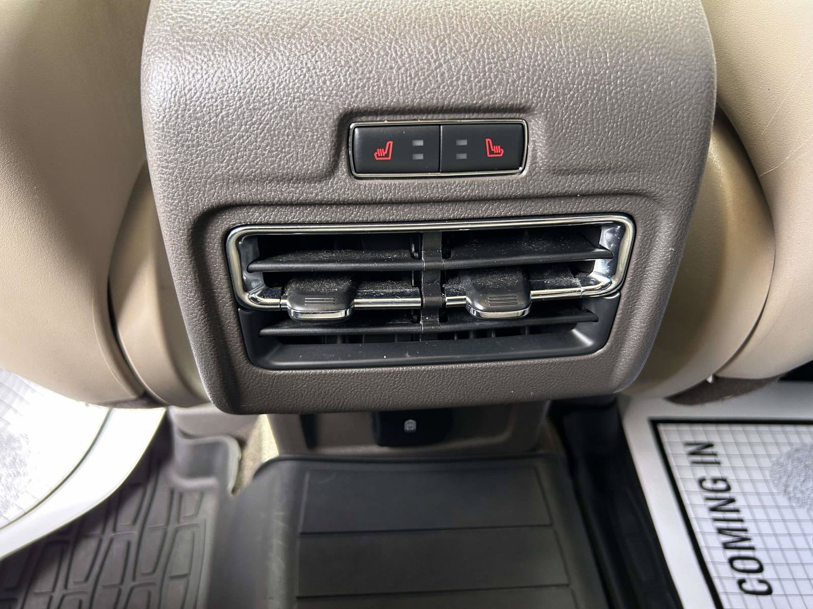Used 2022 Lincoln Corsair AWD w/ Premium Package image 19