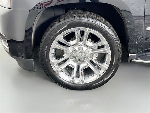 Used 2019 GMC Yukon XL SLT w/ Premium Edition image 14