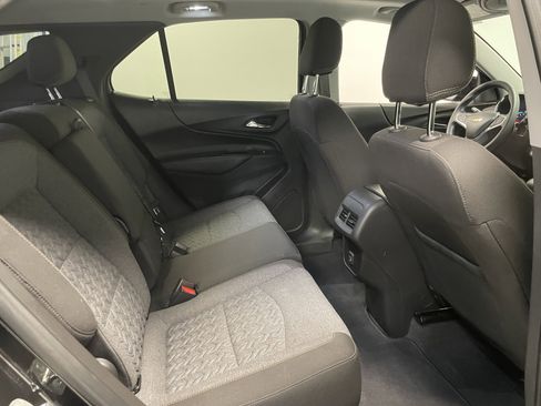 Used 2023 Chevrolet Equinox LT image 22