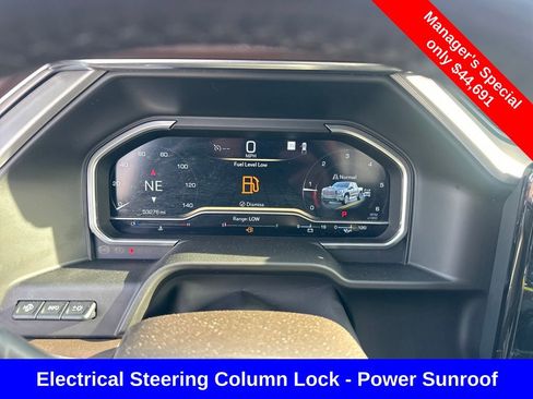 Used 2022 GMC Sierra 1500 Denali w/ Denali Reserve Package image 23