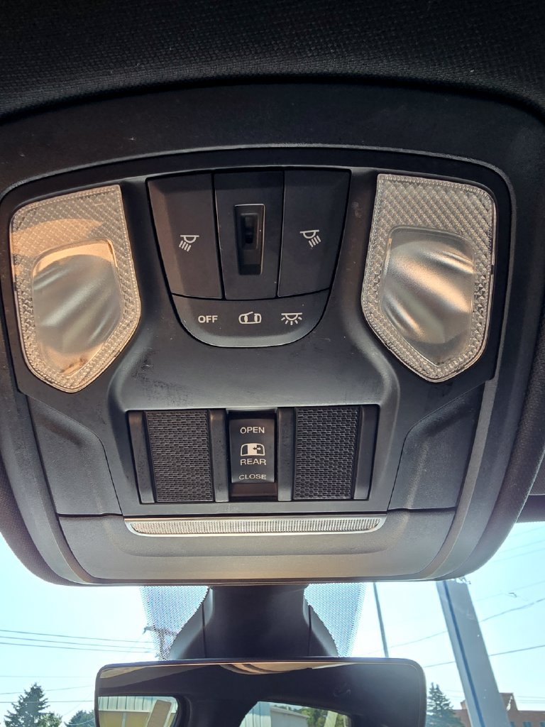 Used 2019 RAM 1500 Big Horn AWD/4WD image 26