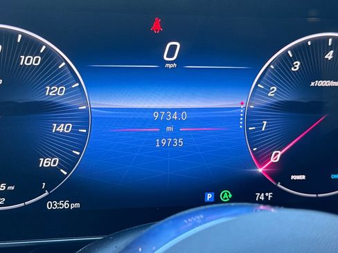 Certified 2024 Mercedes-Benz GLC 300 4MATIC image 21