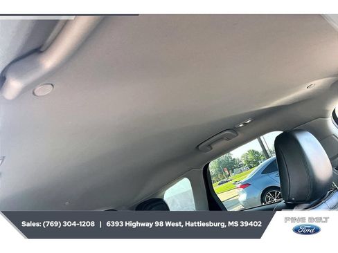 Used 2022 Lincoln Corsair FWD image 17