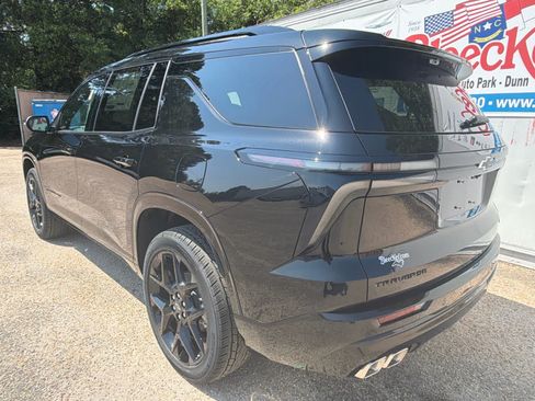 New 2026 Chevrolet Traverse RS FWD image 8