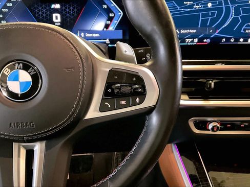 Used 2025 BMW X5 M60i image 24