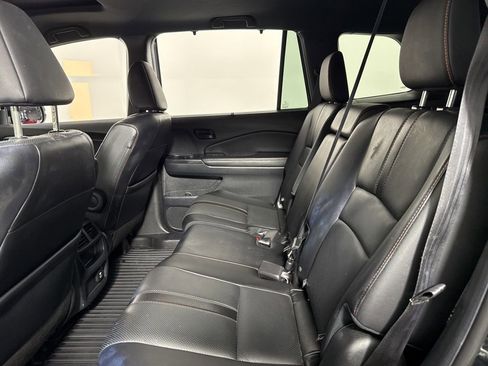 Used 2022 Honda Passport TrailSport image 17