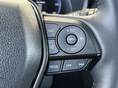 Certified 2024 Toyota Venza Limited AWD/4WD image 31