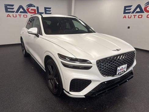 Used 2023 Genesis GV70 3.5T Sport w/ Sport Prestige Package image 2