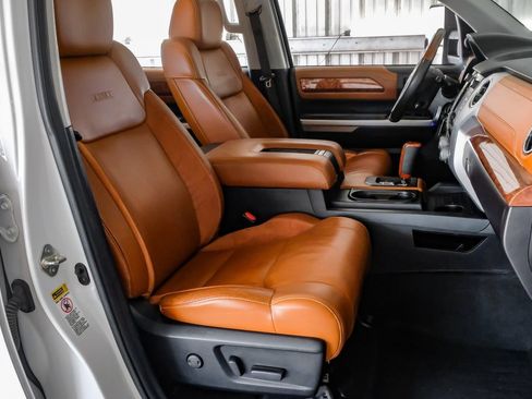 Used 2014 Toyota Tundra 1794 Edition AWD/4WD image 31