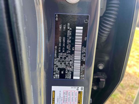 Used 2024 Toyota Land Cruiser AWD/4WD image 31