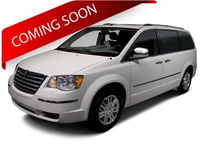 Used 2010 Chrysler Town & Country LX
