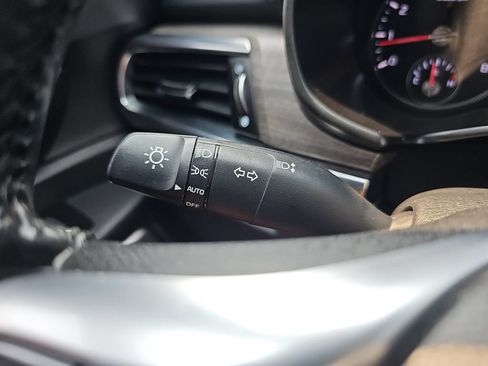 Used 2021 Kia Telluride EX w/ EX Premium Package FWD image 36