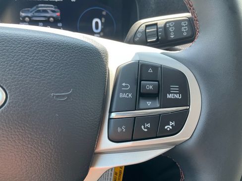 New 2026 Ford Explorer Active RWD image 20