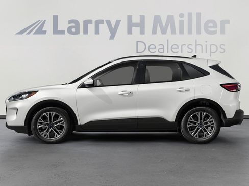 Used 2020 Ford Escape SEL FWD image 3