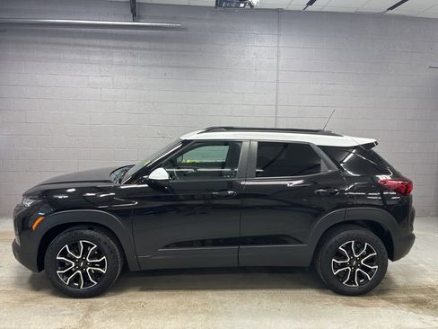 Used 2023 Chevrolet TrailBlazer ACTIV w/ Convenience Package image 30