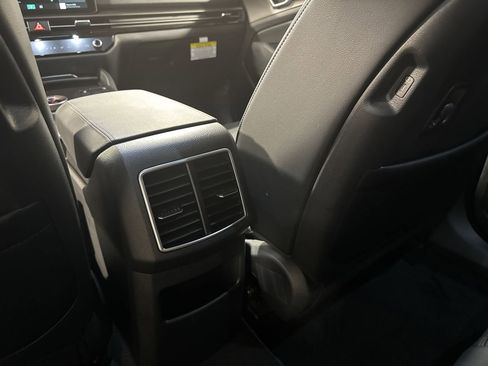 New 2026 Kia Sportage EX w/ EX Panoramic Sunroof Package image 28