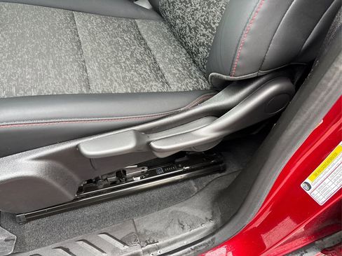 Used 2023 Chevrolet Colorado Z71 w/ Safety Package image 22