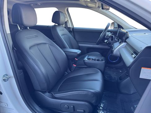 Used 2025 Hyundai Ioniq 5 Limited RWD image 15