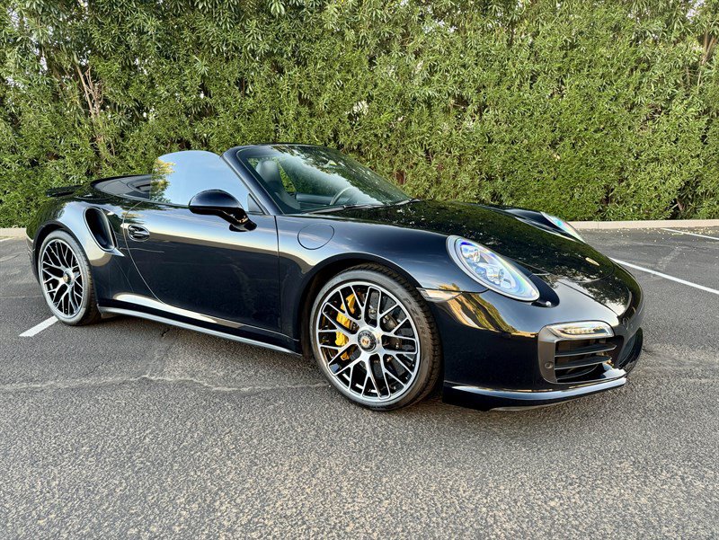 Used 2015 Porsche 911 Turbo S w/ High-end Infotainment Package AWD/4WD image 25