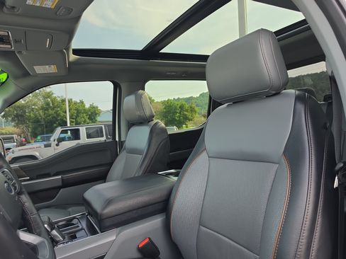 Used 2024 Ford F150 Lariat AWD/4WD image 13