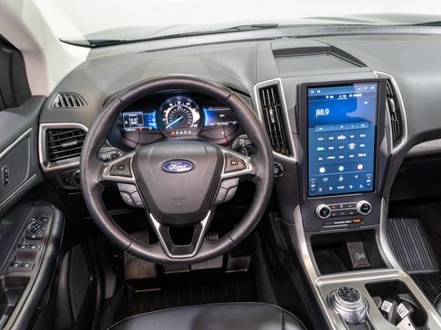 Used 2023 Ford Edge SEL w/ Convenience Package AWD/4WD image 11