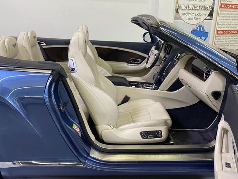 Used 2014 Bentley Continental GT image 29