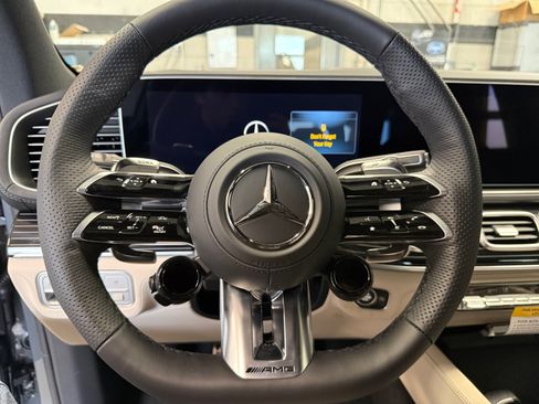 New 2026 Mercedes-Benz GLE 53 AMG 4MATIC image 9