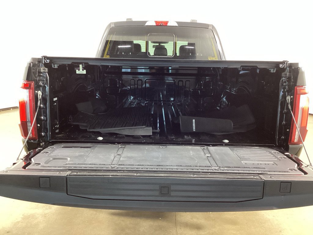 Used 2024 Ford F150 Platinum AWD/4WD image 7