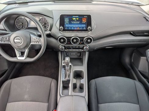 Certified 2025 Nissan Sentra SV FWD image 25