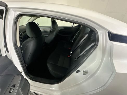 Used 2024 Nissan Sentra SV image 25