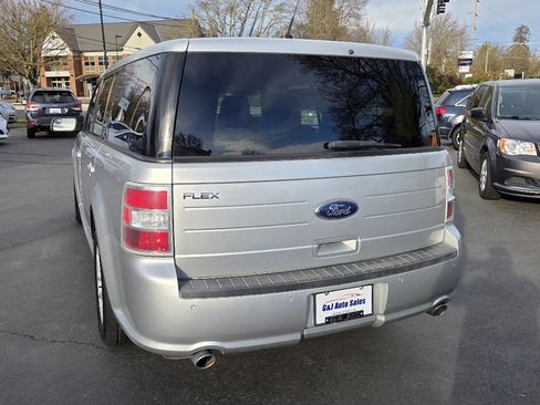 Used 2015 Ford Flex SE image 10