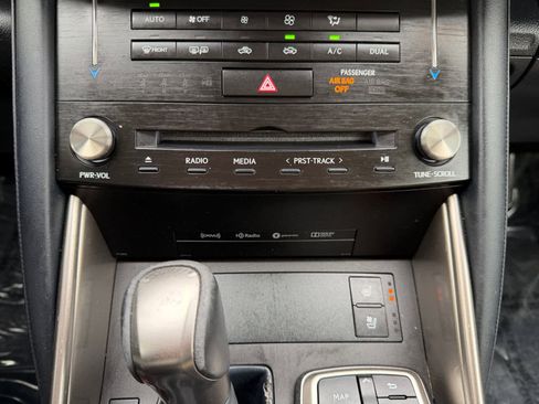 Used 2018 Lexus IS 300 AWD w/ Comfort Package image 13