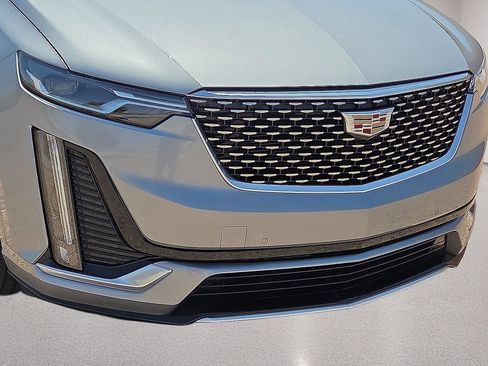 Used 2023 Cadillac XT6 Premium Luxury AWD/4WD image 9