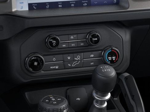 New 2025 Ford Bronco Badlands image 16