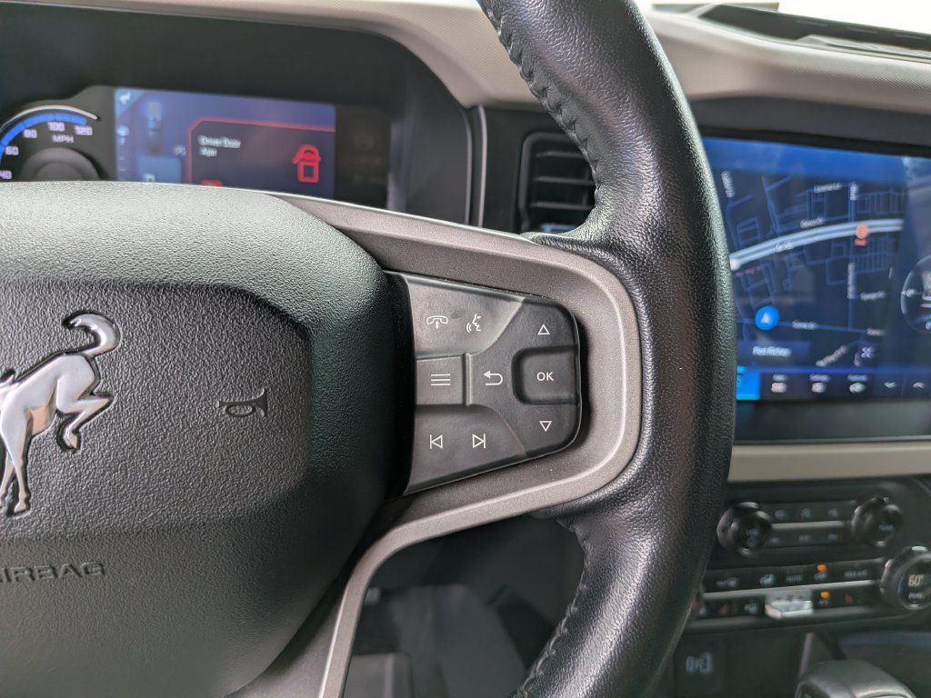 Used 2023 Ford Bronco Wildtrak AWD/4WD image 28