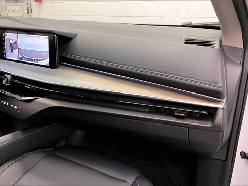 Certified 2025 Nissan Murano SL image 15