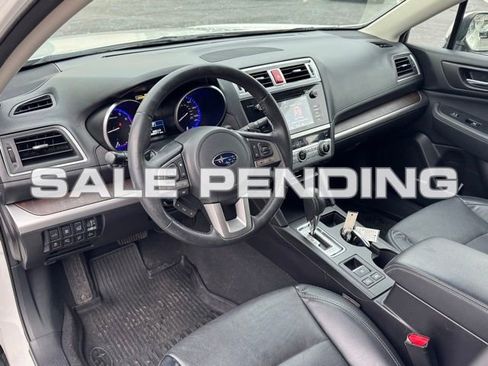 Used 2017 Subaru Outback 2.5i Limited image 9