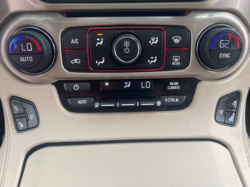 Used 2015 GMC Yukon Denali w/ Open Road Package image 32