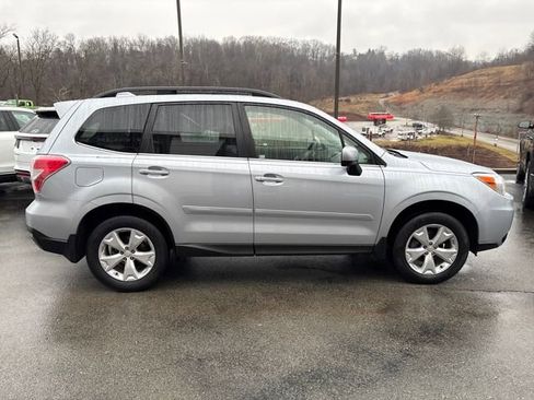 Used 2016 Subaru Forester 2.5i Limited image 4