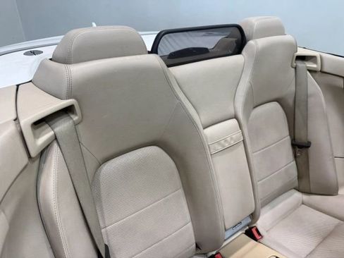 Used 2015 Mercedes-Benz E 400 Cabriolet image 32