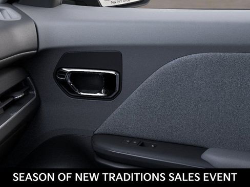 New 2025 Kia K4 LXS image 25