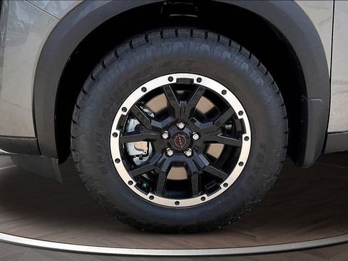 New 2026 Nissan Pathfinder Rock Creek w/ Rock Creek Premium Package AWD/4WD image 11