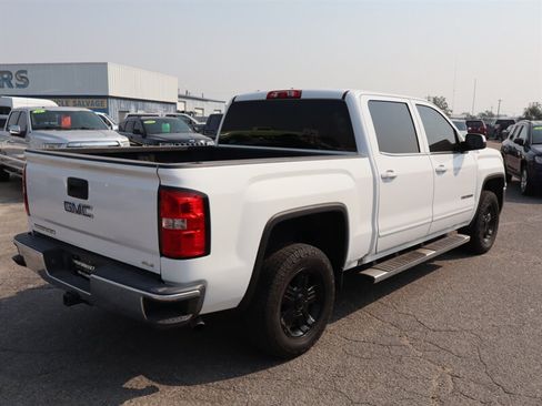 Used 2018 GMC Sierra 1500 SLE w/ Suspension Package, Off-Road AWD/4WD image 7