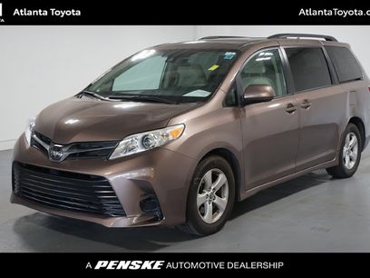 Used 2020 Toyota Sienna LE