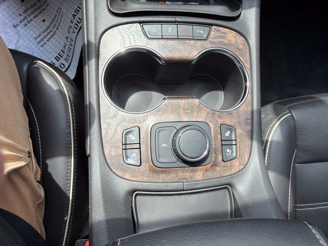 Used 2020 GMC Acadia Denali w/ LPO, Floor Liner Package AWD/4WD image 16