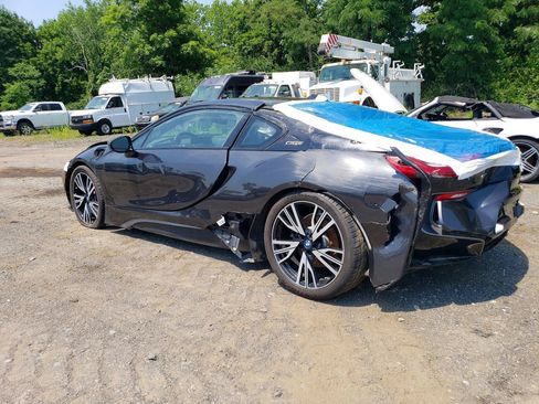 Used 2019 BMW i8 Coupe AWD/4WD image 3