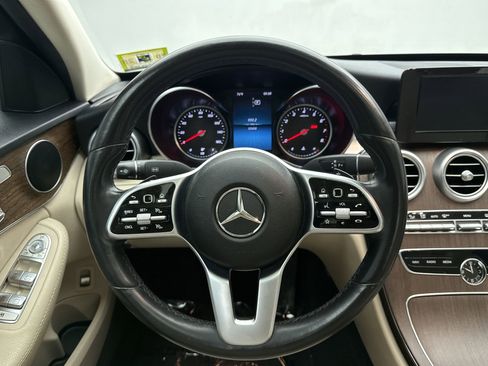 Used 2019 Mercedes-Benz C 300 4MATIC Sedan image 12