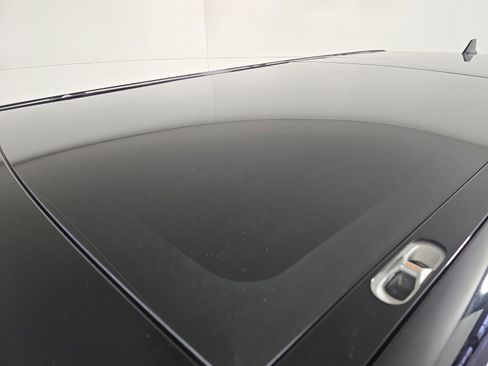 Used 2022 Rivian R1S Launch Edition image 13